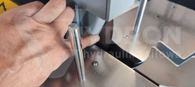 Przecinarka do węży hydraulicznych C300 SAMWAY