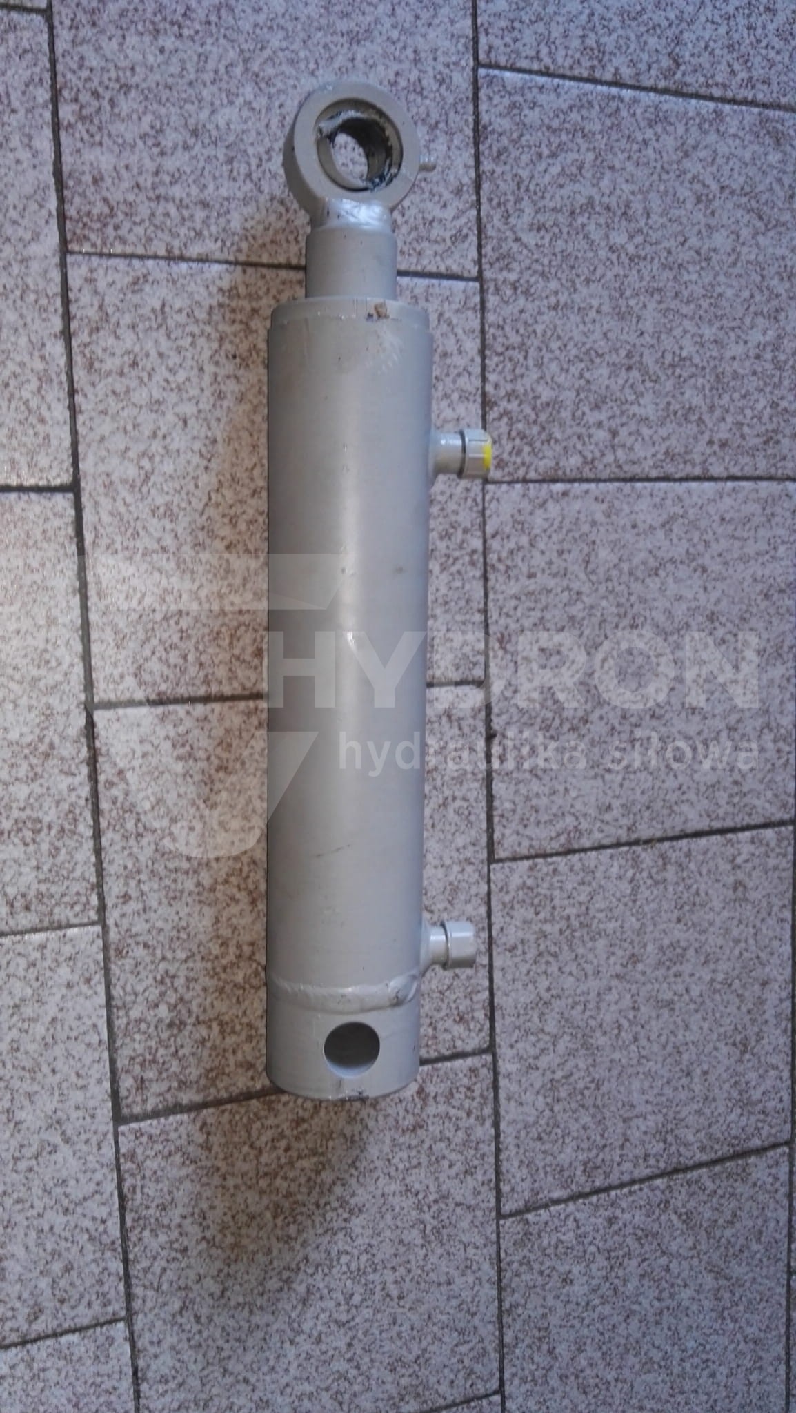 Siłownik hydrauliczny dwustronny 60/40/180
