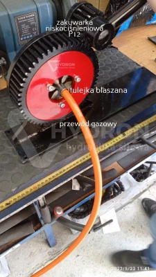 Zakuwarka do węży niskociśnieniowych / paliwowych