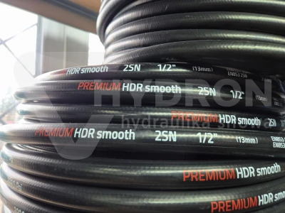Wąż hydrauliczny DN13 2SN (1/2") 275 bar gładki