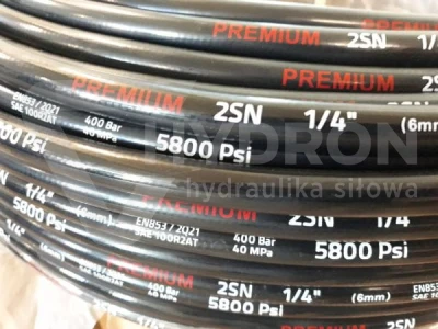Wąż hydrauliczny DN06 2SN (1/4") 400 bar gładki