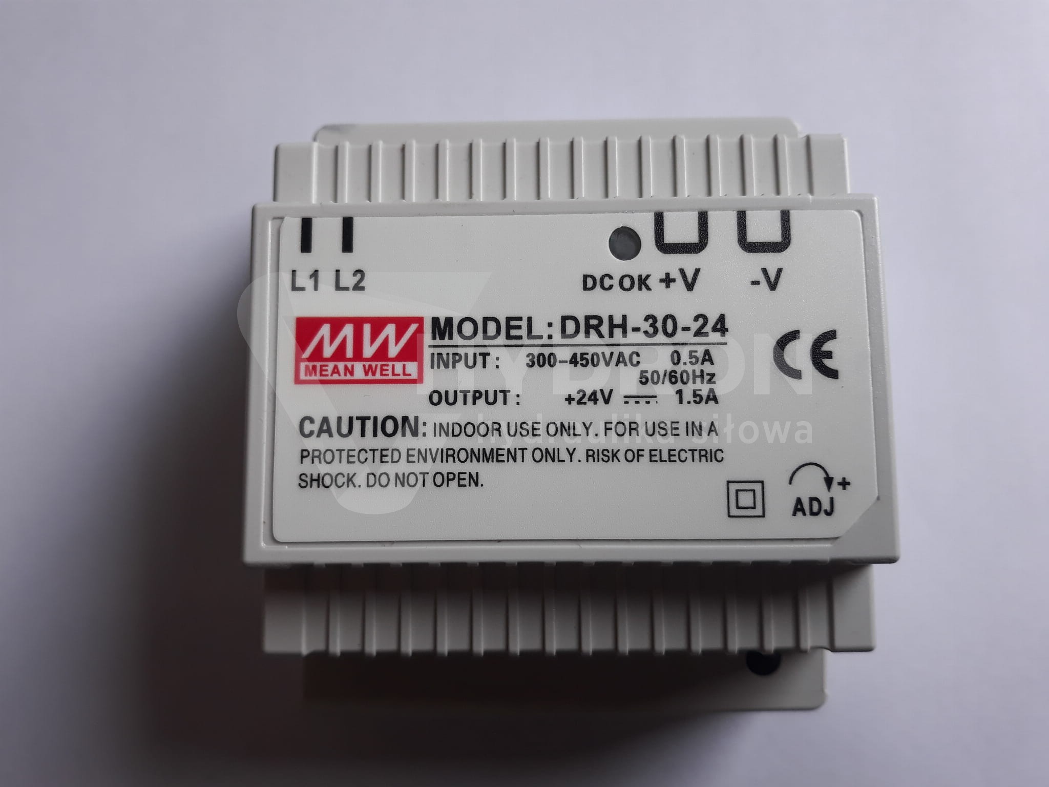 Zmieniacz napięcia  51ESC