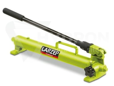 Przejdź do produktu Pompa ręczna hydrauliczna Larzep W20307 dwustopniowa