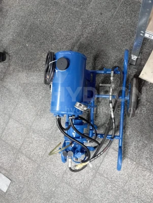 Urządzenie do testowania siłowników hydraulicznych