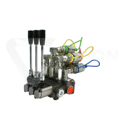 Przejdź do produktu Rozdzielacz hydrauliczny 3 sekcyjny 40L z kompletem szybkozłączy gniazd euro