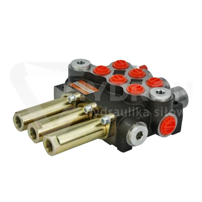 Rozdzielacz hydrauliczny 3 sekcyjny 40L sterowany linkami