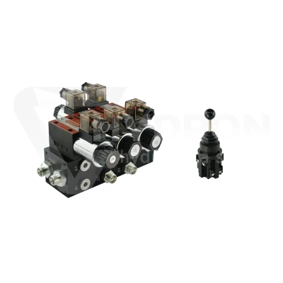 Rozdzielacz hydrauliczny 2 sekcyjny blokowy typu CETOP 03 NG6 sterowany elektrycznie 12V w zestawie z joystickiem elektrycznym 5 pozycyjnym