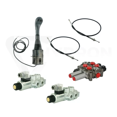 Zestaw hydrauliczny 4 sekcyjny: rozdzielacz 60L + dwa elektrozawory 6/2 + joystick z dwoma przyciskami + dwie linki 3m