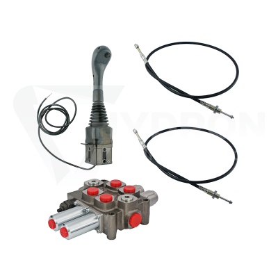 Przejdź do produktu Zestaw hydrauliczny 2 sekcyjny: rozdzielacz 90L z sekcją pływającą + joystick z jednym przyciskiem + dwie linki 2,5m