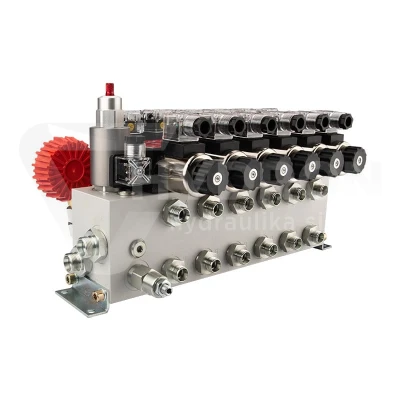 Rozdzielacz hydrauliczny 6 sekcyjny 12V blokowy typu Cetop 3 NG6 z proporcjonalnym regulatorem przepływu w komplecie z manometrem, wtyczkami elektrycznymi i przyłączami