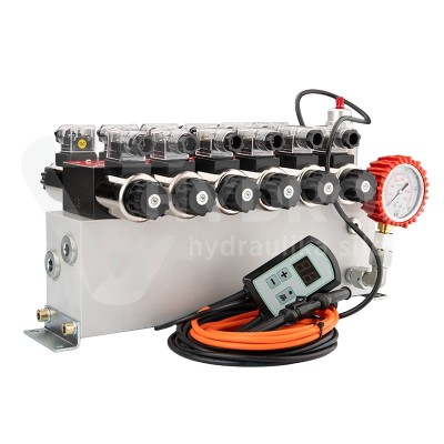 Przejdź do produktu Rozdzielacz hydrauliczny 6 sekcyjny 12V blokowy typu Cetop 3 NG6 z proporcjonalnym regulatorem przepływu w komplecie ze sterownikiem zaworu proporcjonalnego ARPWM, manometrem, wtyczkami elektrycznymi i przyłączami