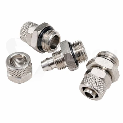 Złączka skręcana prosta GZ1/2 na wąż 12/8 metal