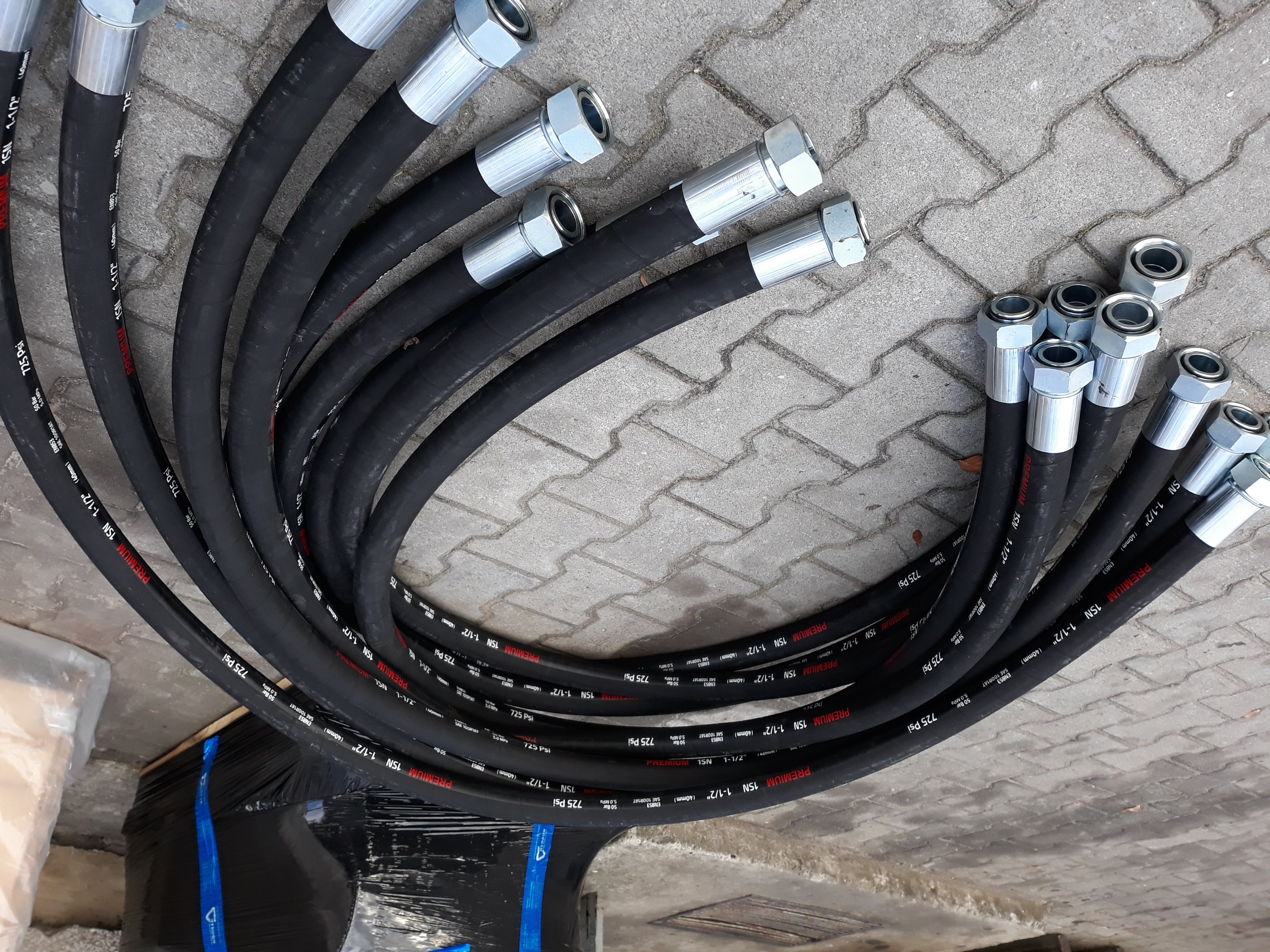 Przewody hydrauliczne - produkcja, naprawa, sprzedaż hurtowa i detaliczna