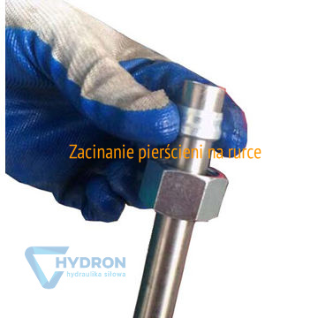 urządzenie do zacinania pierścieni