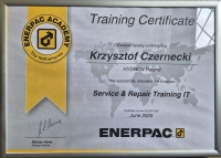 certyfikat ENERPAC potwierdzający kwalifikacje w zakresie naprawy i serwisu